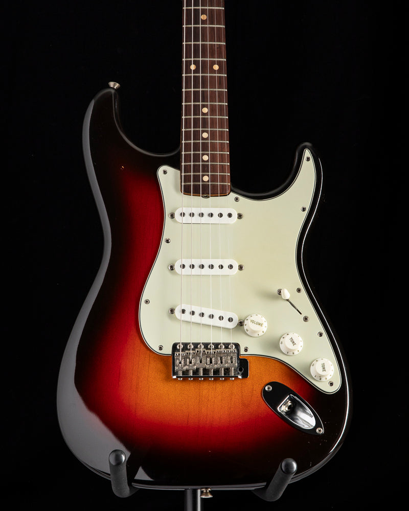 1962 Fender Stratocaster 3-Tone Sunburst | Pre-CBS Fender Strat