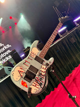 Fender Tom Morello "Arm The Homeless" Signature Model Blue Ice Metallic Pre-Order