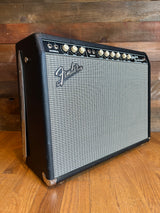 Used Fender Custom Vibrolux Reverb