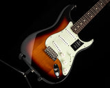 Fender Vintera II 60s Stratocaster 3-Color Sunburst
