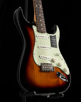 Fender Vintera II 60s Stratocaster 3-Color Sunburst