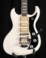 Dunable DE Gnarwhal Baritone White Bigsby