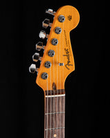 Fender American Ultra Luxe Vintage '60s Stratocaster Ice Blue Metallic