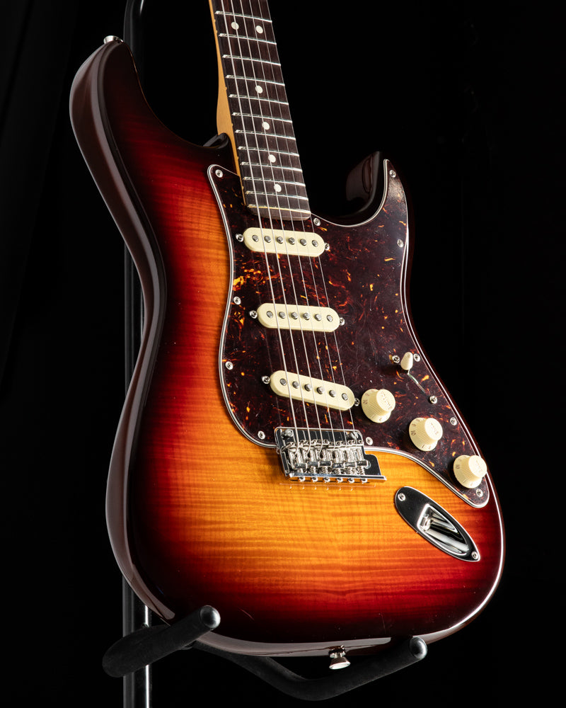 Fender 70th Anniversary American Professional II Stratocaster Comet Bu