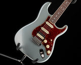 Fender Custom Shop ‘67 HSS Stratocaster Journeyman Relic Faded Aged Ice Blue Metallic