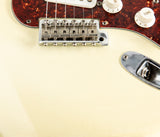 Used Fender Custom Shop Custom 1966 Stratocaster Relic White
