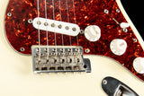 Used Fender Custom Shop Custom 1966 Stratocaster Relic White