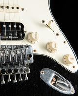 Used Fender Custom Shop 1969 Stratocaster Relic Black over 3 Tone Sunburst Floyd