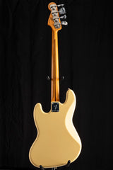 Fender Limited Edition Laura Lee Jazz Bass Vintage White