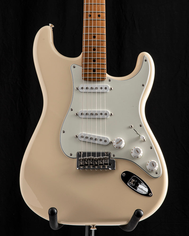 Fender Stratocaster クリーム Fender Strat Collectible Cream Stratocaster Replica Mini Guitar by