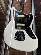 Fender Player II Jaguar Polar White w/Gator Gigbag