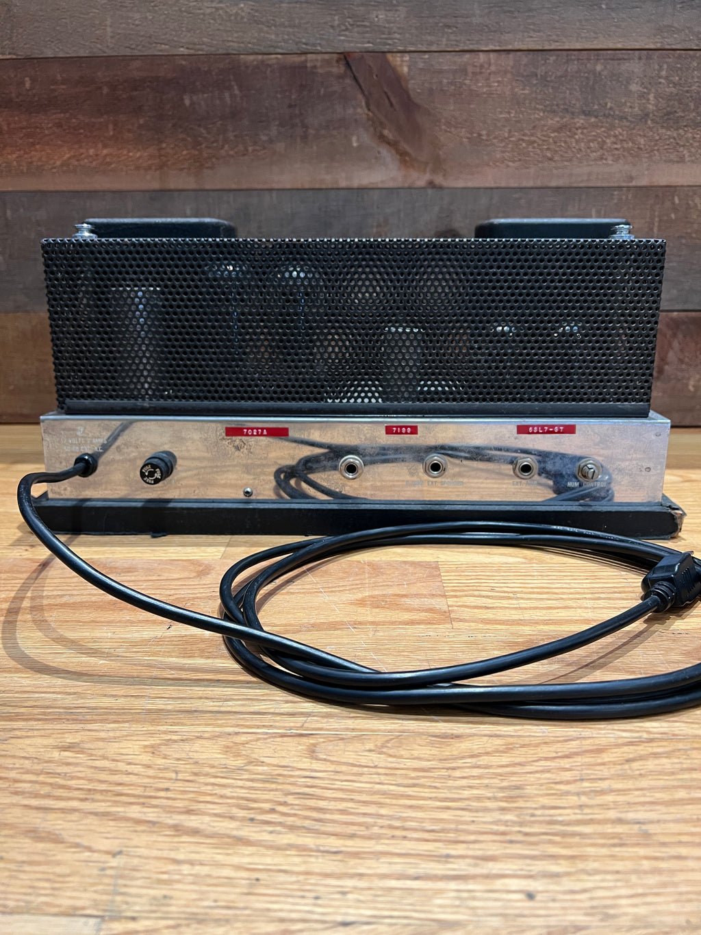 1966 Ampeg B-18N Portaflex 