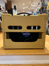 Used Victoria Ivy League Combo