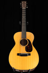 Used Martin 0-18 Natural