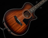 Taylor 322ce 12-Fret V Class Acoustic-Electric Guitar
