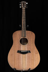 Taylor Academy 20e Walnut Acoustic Guitar