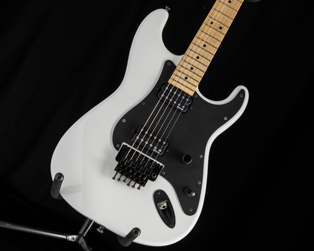 ギター Charvel SOCAL 1 2H JP FRD So-Cal :: MJ So-Cal Style 1 HSS FR M, Maple Fingerboard
