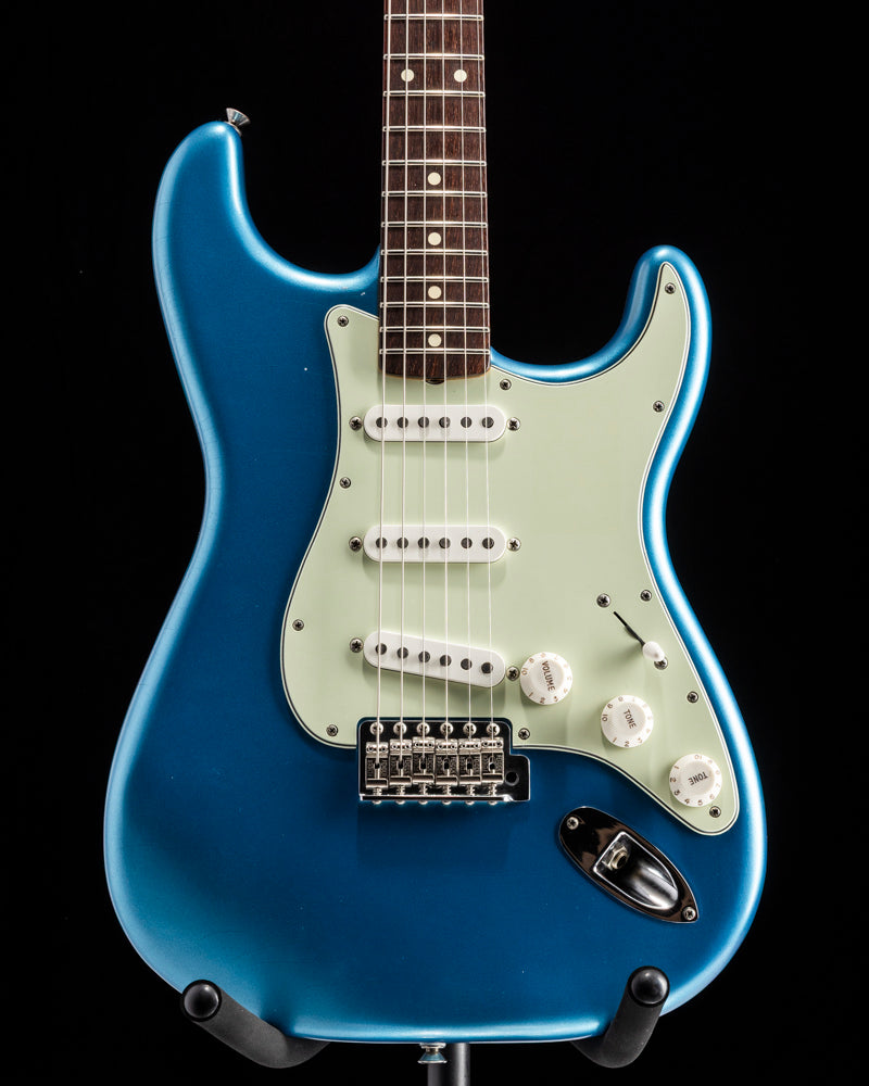 Used Fender Limited Edition Vintera II Road Worn '60s Stratocaster Lak