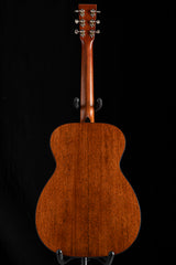 Used Martin 00-18 Standard