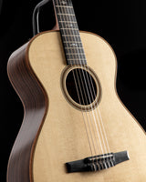 Used Taylor 712e-N Natural