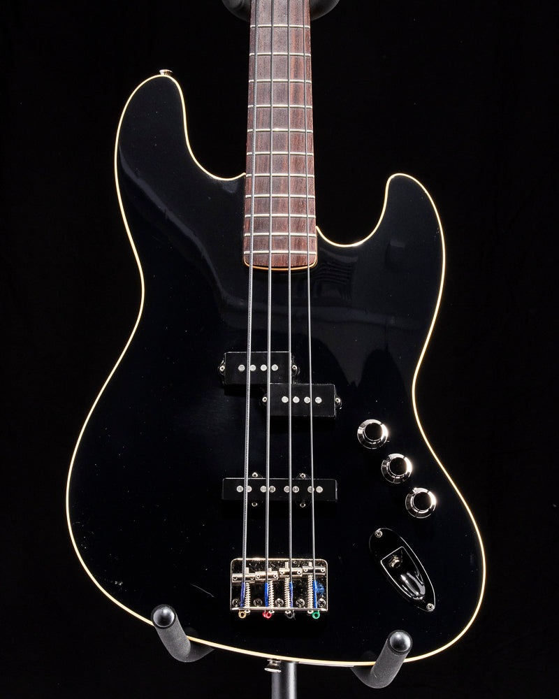 Used Fender Aerodyne Jazz Bass Black