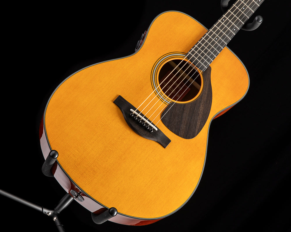 Yamaha FSX5 Red Label Vintage Tint