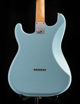 Fender Noventa Stratocaster Daphne Blue