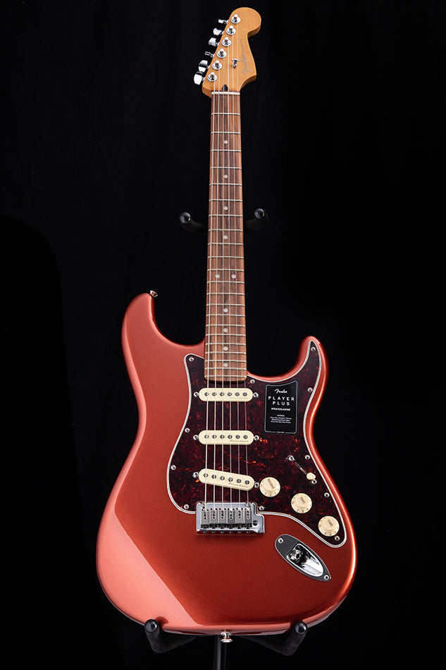 Fender　Aged　Stratocaster　Candy　Apple　Red　Electric　Guitar