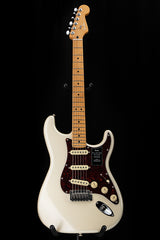 Fender Player Plus Stratocaster Olympic Pearl
