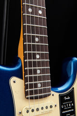Fender American Ultra Stratocaster HSS Cobra Blue
