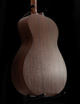 Taylor American Dream AD22e Mahogany