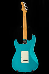 Fender American Professional II Stratocaster Miami Blue, Maple Fingerboard