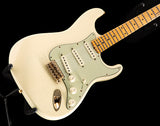 Fender Custom Shop 1962 Relic Bone Tone Stratocaster Aged Vintage White Limited