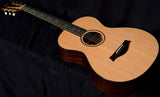 Used Taylor BTO 12 Fret Rosewood Red Cedar-Brian's Guitars
