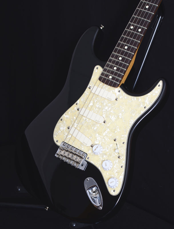 Used Fender MIM Powerhouse Stratocaster Black-Brian's Guitars