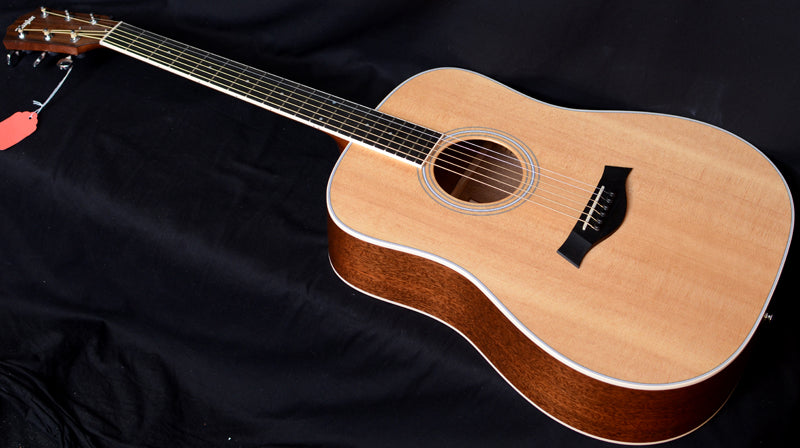 Taylor DN3 Dreadnought