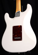 Fender American Ultra Stratocaster Arctic Pearl-Brian's Guitars