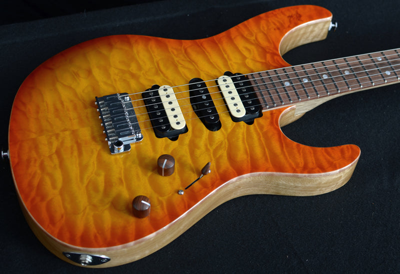 ギター Suhr Standard Quilt Maple Honey Burst Suhr Standard Custom Quilt Maple/Genuine Mahogany - Trans Brown