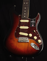 Fender American Professional II Stratocaster 3 Color Sunburst