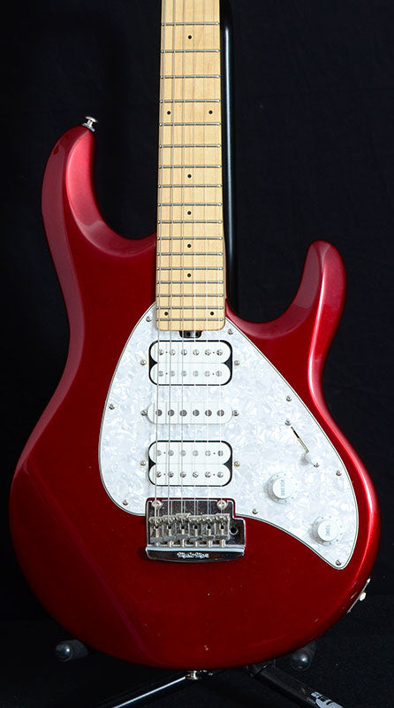 Used Music Man Silhouette