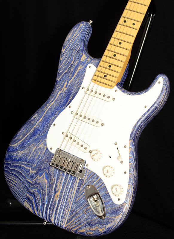 Used Fender American Deluxe Stratocaster Faded Blue Sandblasted Limited-Brian's Guitars