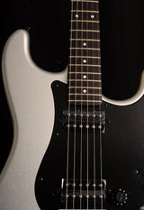 Fender Boxer Series Stratocaster HH Inca Silver