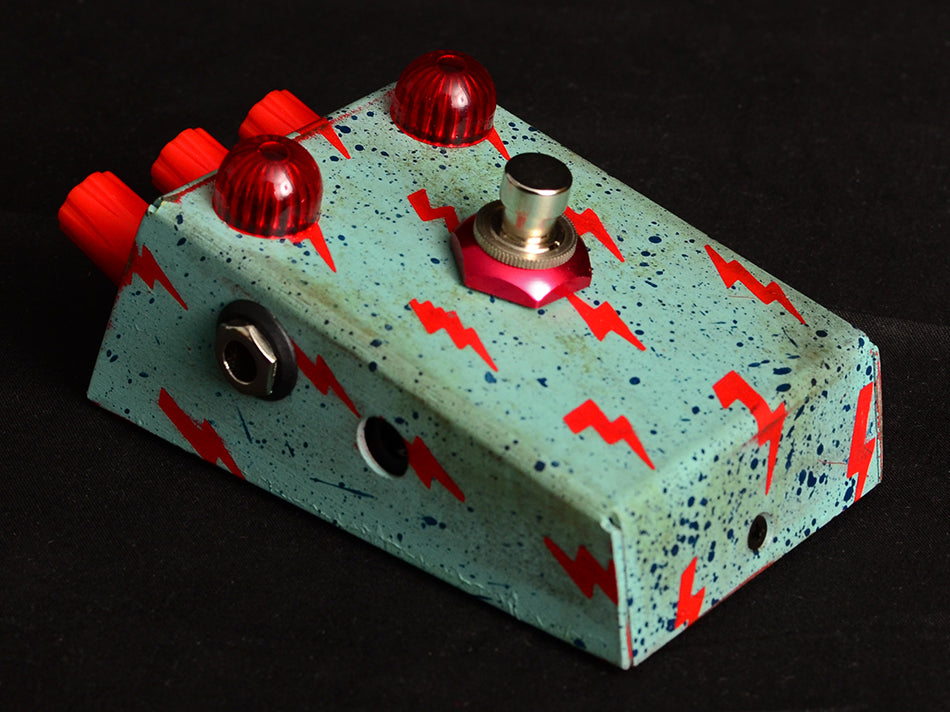 Beetronics Fat Bee Overdrive Red Bolts | Beetronics Guitar Pedals