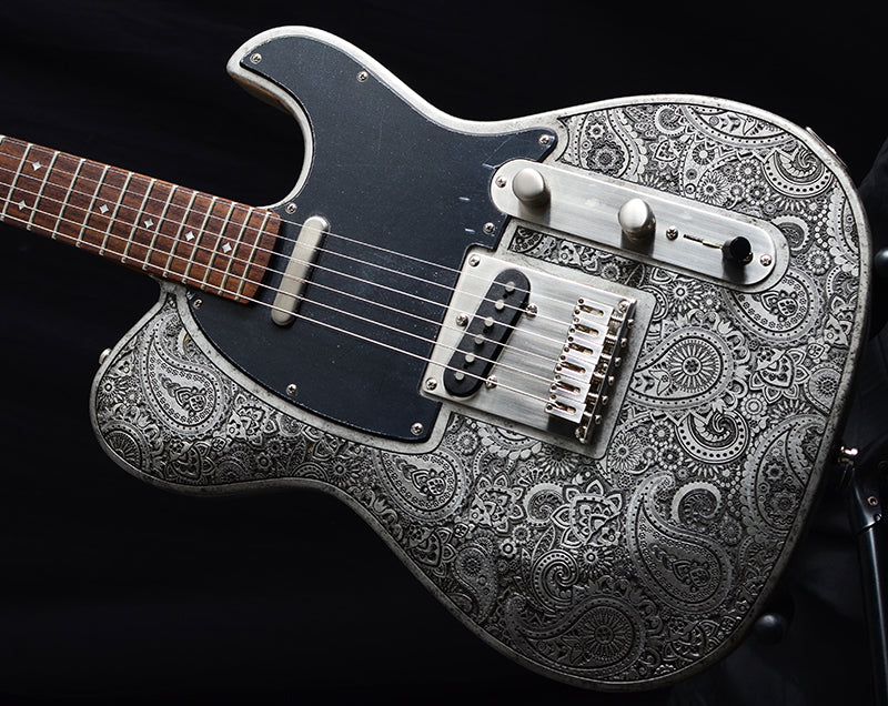 Used Dean Zelinsky Dellatera Engraved Paisley