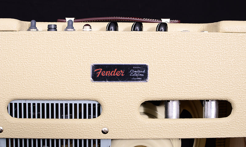 Fender '57 Deluxe Hand-Wired Alnico Cream