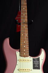 Fender Vintera '60s Modified Stratocaster in Burgundy Mist Metallic