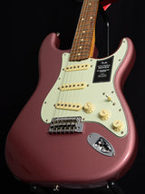 Fender Vintera '60s Modified Stratocaster in Burgundy Mist Metallic