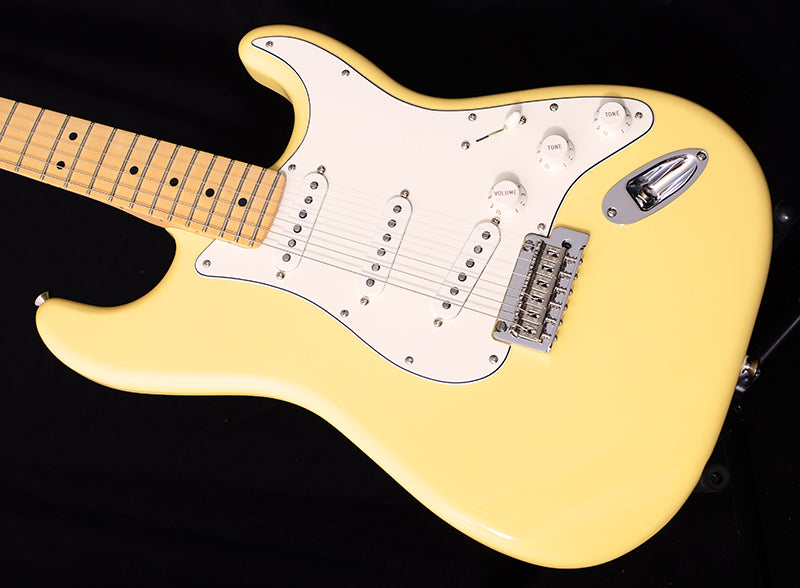 Fender Player Stratocaster Buttercream | Fender Player