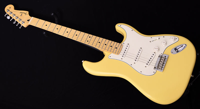 Fender Player Stratocaster Buttercream | Fender Player Stratocaster