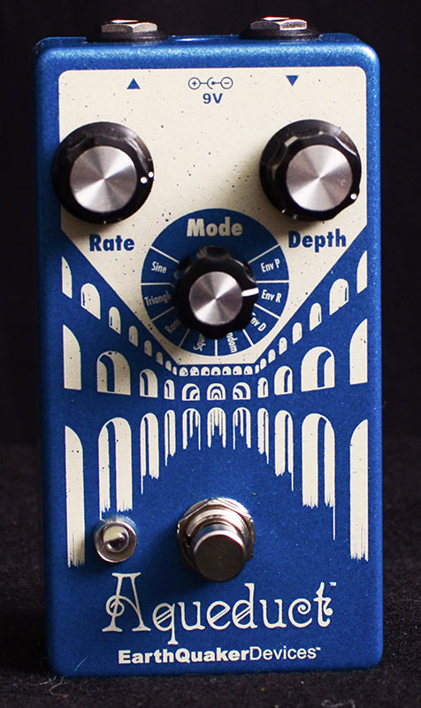 EarthQuaker Devices Aqueduct Vibrato